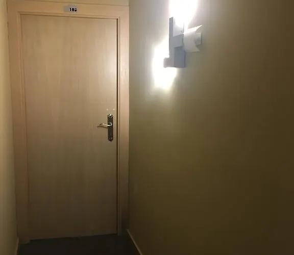 Montgo デニア