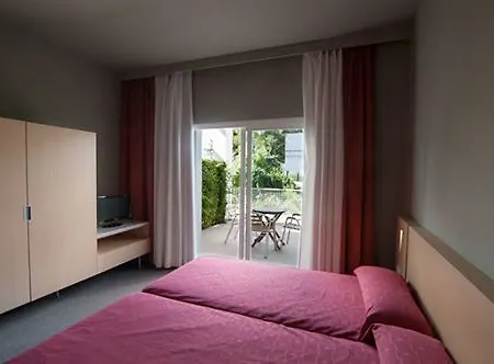 Hotel Montgo 2*