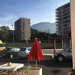 Montgo Отель