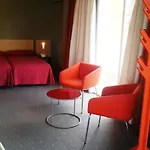 Отель Montgo